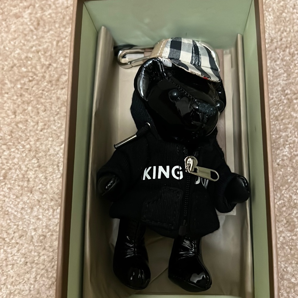 Burberry Key charm